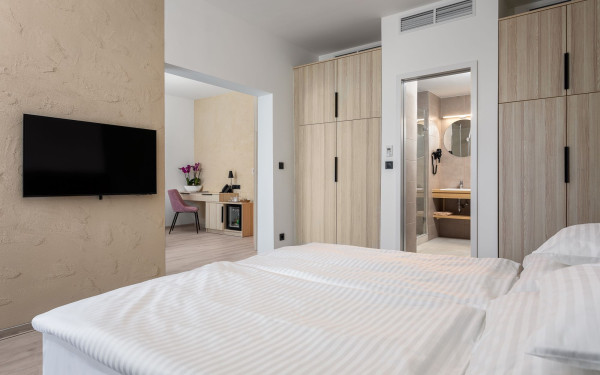 Hunguest Hotel Flóra, Standard double room on the ground floor